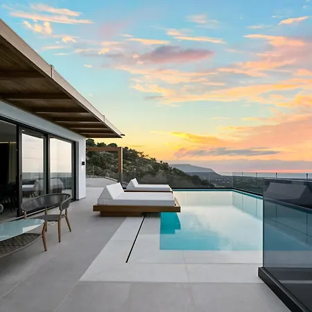 Sunset Escape Luxury In Hersonissos By Temma